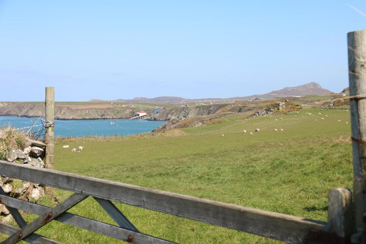 Villa The Boathouse For Two, St Davids, Garage Parking Exterior foto
